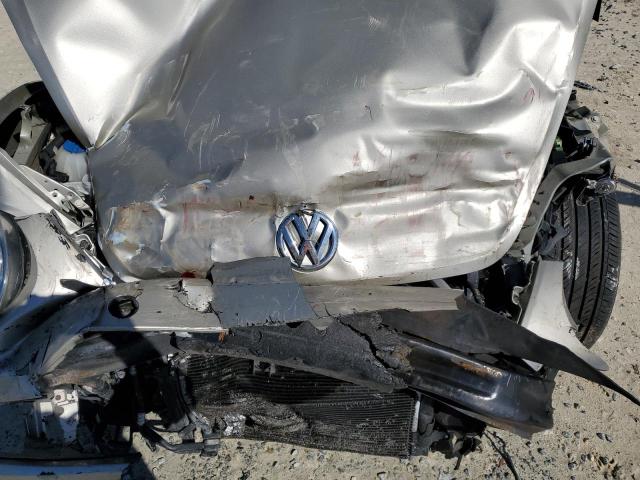 Photo 11 from auction – 2012 VOLKSWAGEN BEETLE with VIN 3VWHP7AT7CM647901