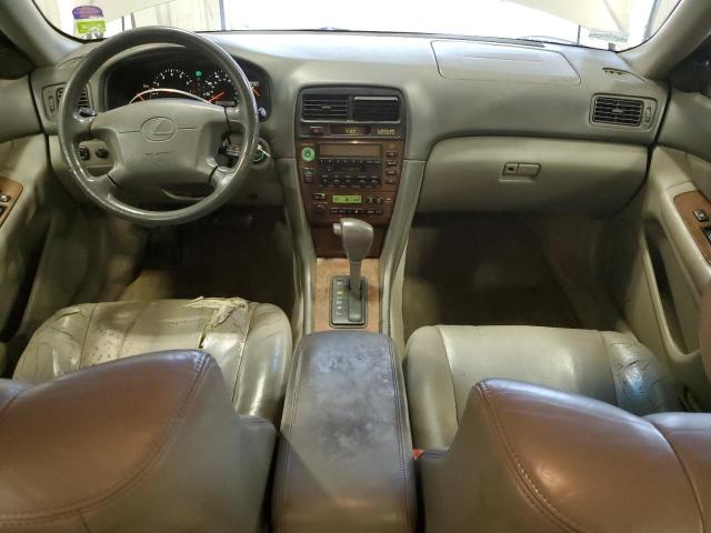 Photo 8 from auction – 2000 LEXUS ES 300 with VIN JT8BF28G7Y5082701