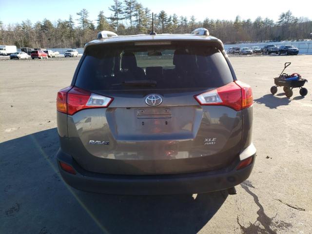 Photo 6 from auction – 2015 TOYOTA RAV4 XLE with VIN 2T3RFREV7FW335209
