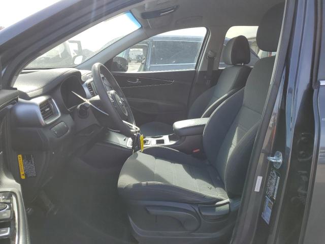 Photo 7 from auction – 2016 KIA SORENTO LX with VIN 5XYPG4A33GG045691