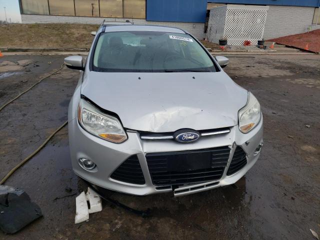Photo 5 from auction – 2014 FORD FOCUS SE with VIN 1FADP3K22EL107463