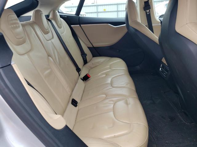 Photo 10 from auction – 2013 TESLA MODEL S with VIN 5YJSA1CNXDFP06824