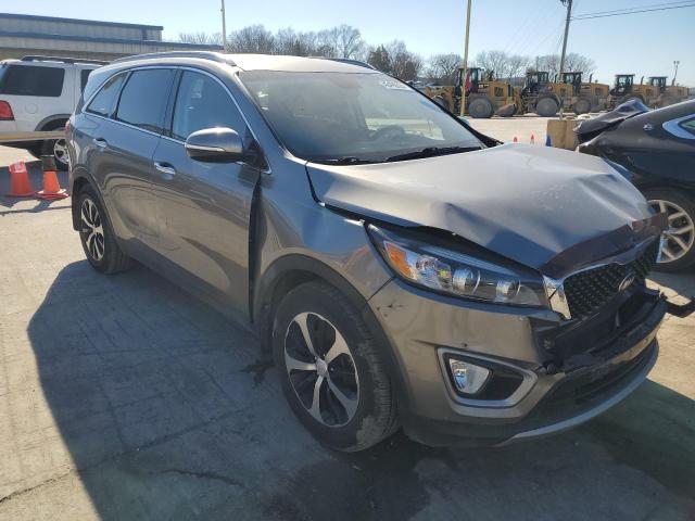 Photo 4 from auction – 2017 KIA SORENTO EX with VIN 5XYPH4A56HG304464