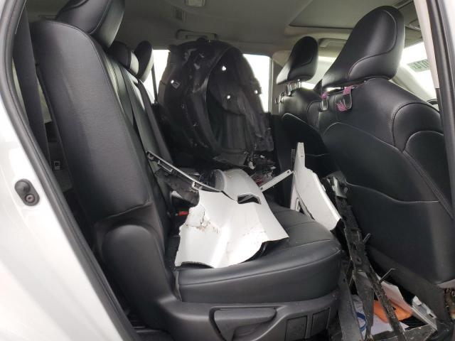 Photo 11 from auction – 2022 TOYOTA HIGHLANDER with VIN 5TDHBRCH5NS542413