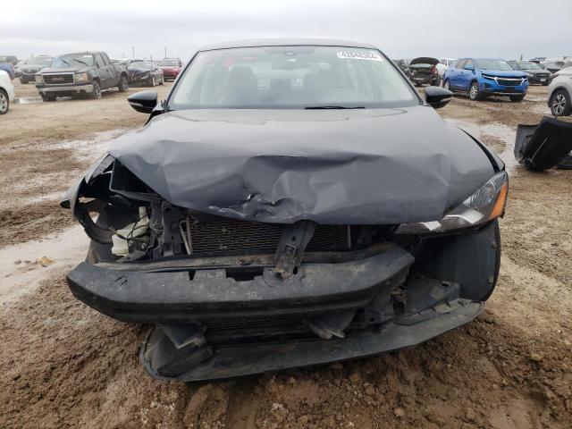 Photo 5 from auction – 2012 VOLKSWAGEN PASSAT SE with VIN 1VWBP7A34CC010021