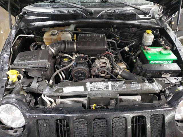 Photo 11 from auction – 2002 JEEP LIBERTY SP with VIN 1J4GL48K52W118591