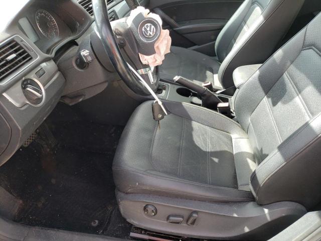 Photo 7 from auction – 2015 VOLKSWAGEN PASSAT S with VIN 1VWAT7A33FC058301