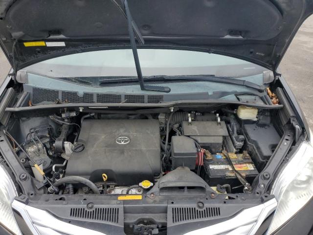 Photo 12 from auction – 2014 TOYOTA SIENNA XLE with VIN 5TDDK3DC7ES092052