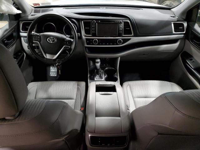 Photo 8 from auction – 2017 TOYOTA HIGHLANDER with VIN 5TDBZRFH5HS453006