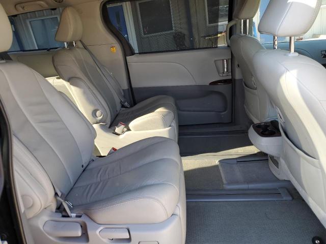 Photo 11 from auction – 2013 TOYOTA SIENNA XLE with VIN 5TDDK3DC1DS052676