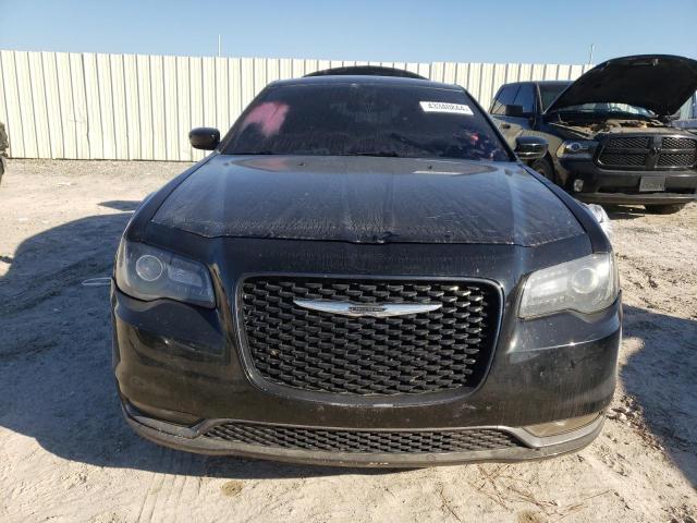 Photo 5 from auction – 2015 CHRYSLER 300 S with VIN 2C3CCAGGXFH899701