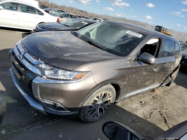 MITSUBISHI OUTLANDER 2018 with VIN JA4AZ3A37JZ003232 - Photo from auction