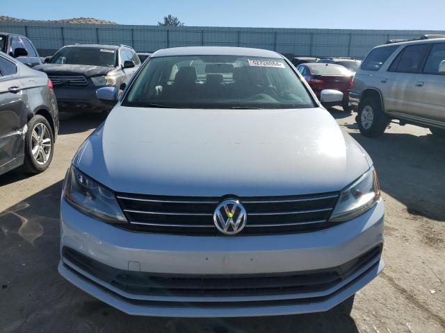 Photo 5 from auction – 2017 VOLKSWAGEN JETTA S with VIN 3VW2B7AJXHM381025