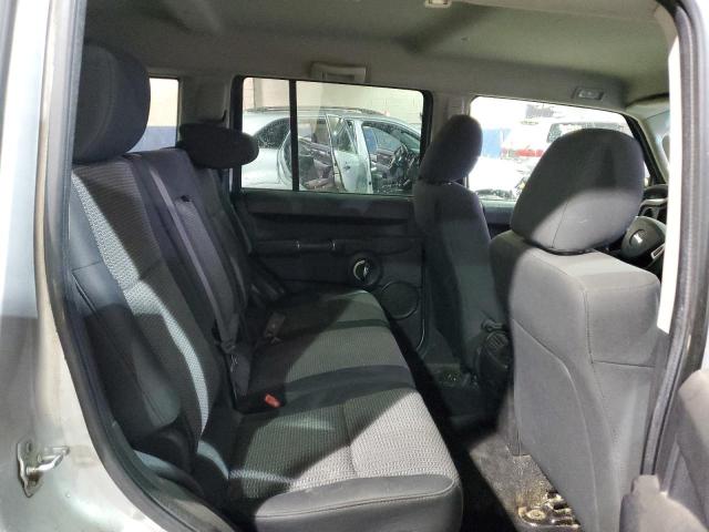 Photo 11 from auction – 2009 JEEP COMMANDER with VIN 1J8HG48K69C540131