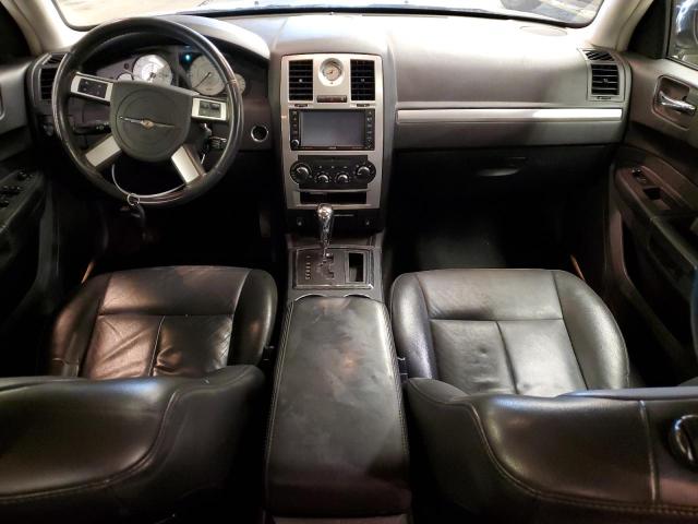 Photo 8 from auction – 2010 CHRYSLER 300 TOURIN with VIN 2C3CA5CV2AH110774