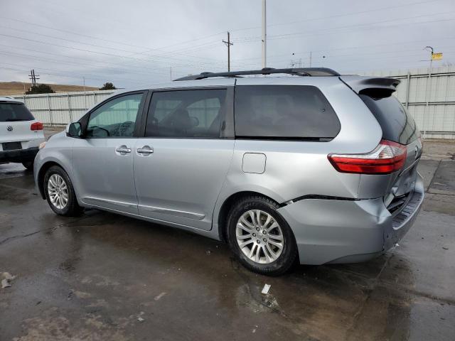 Photo 2 from auction – 2015 TOYOTA SIENNA XLE with VIN 5TDYK3DC3FS683207