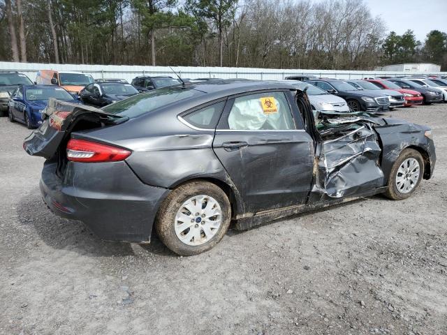 Photo 3 from auction – 2019 FORD FUSION S with VIN 3FA6P0G75KR159856