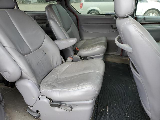 Photo 11 from auction – 2000 CHRYSLER TOWN & COU with VIN 1C4GP54L0YB678808