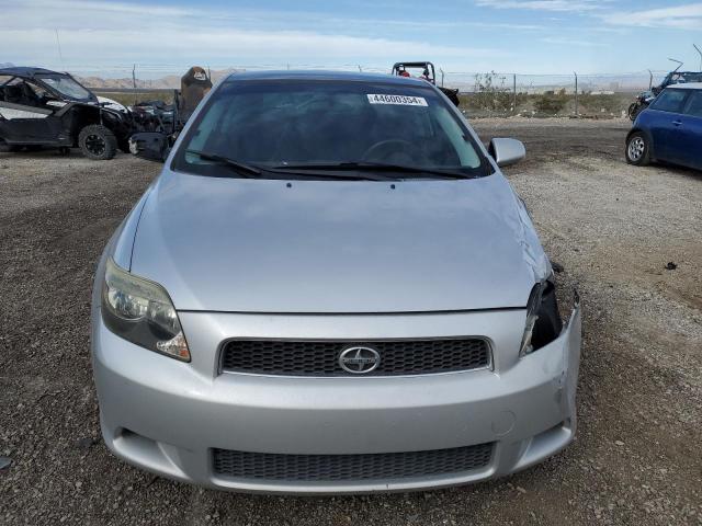 Photo 5 from auction – 2006 TOYOTA SCION TC with VIN JTKDE167260128206