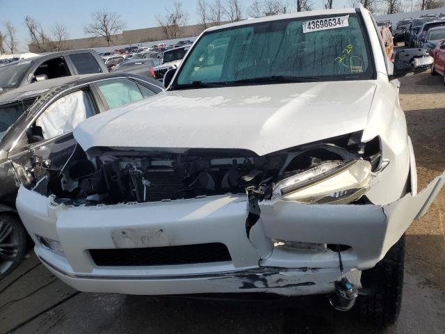 Photo 5 from auction – 2011 TOYOTA 4RUNNER SR with VIN JTEBU5JR1B5064220