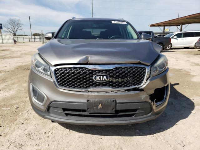 Photo 5 from auction – 2017 KIA SORENTO LX with VIN 5XYPGDA59HG282088