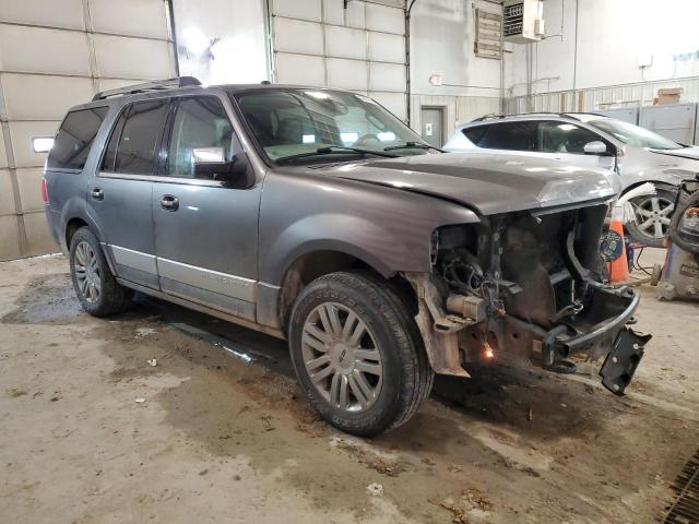 Photo 4 from auction – 2010 LINCOLN NAVIGATOR with VIN 5LMJJ2J54AEJ02745