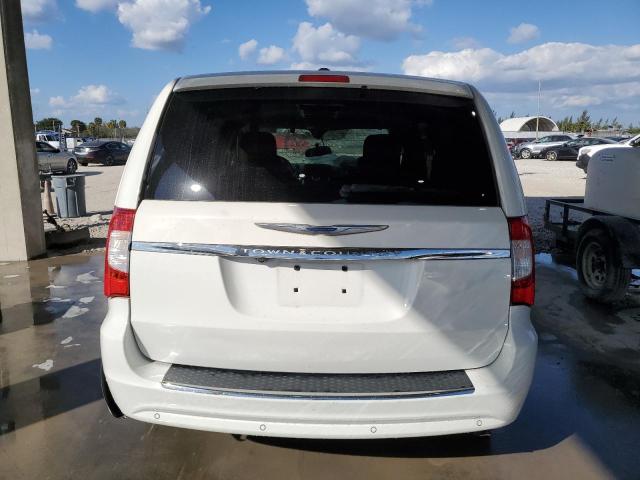 Photo 6 from auction – 2011 CHRYSLER TOWN & COU with VIN 2A4RR8DG8BR659319