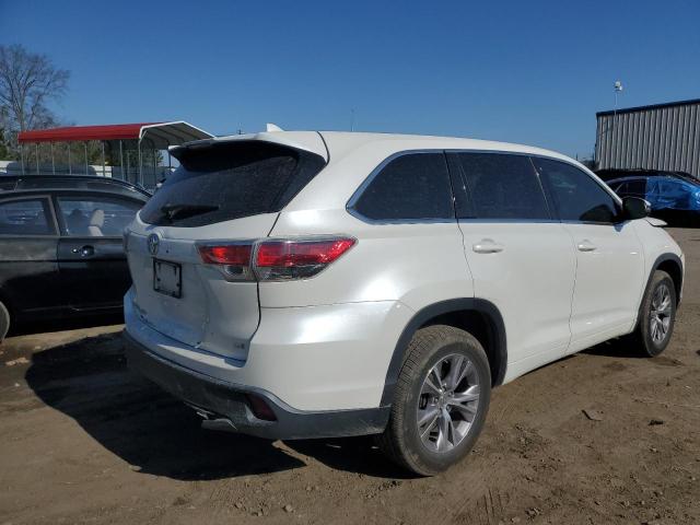 Photo 3 from auction – 2015 TOYOTA HIGHLANDER with VIN 5TDZKRFH6FS106655