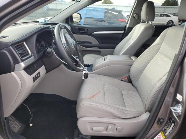 Photo 7 from auction – 2016 TOYOTA HIGHLANDER with VIN 5TDBKRFH9GS281162