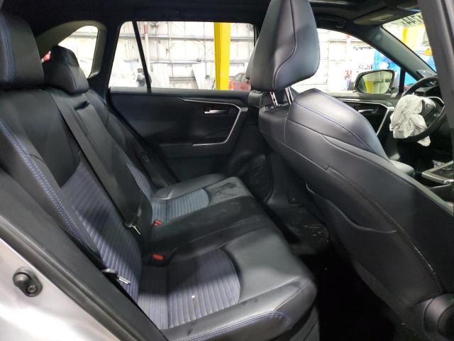 Photo 11 from auction – 2020 TOYOTA RAV4 XSE with VIN JTMEWRFV4LJ033481