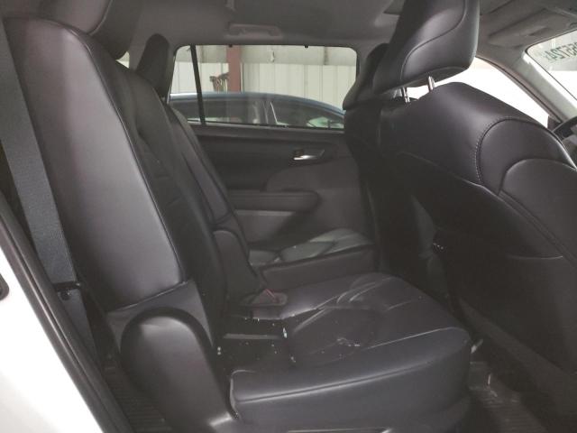 Photo 11 from auction – 2023 TOYOTA HIGHLANDER with VIN 5TDKDRBH8PS030052