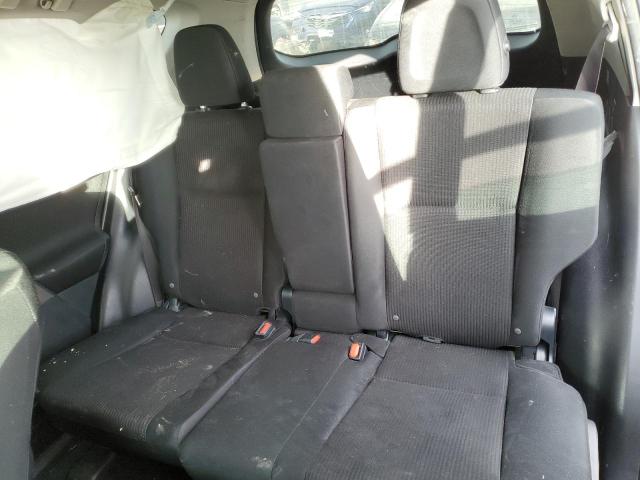 Photo 10 from auction – 2018 TOYOTA RAV4 LE with VIN JTMBFREV1JJ255378