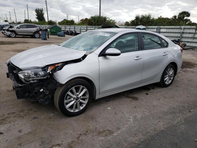 KIA FORTE FE 2021 with VIN 3KPF24AD6ME363770 - Photo from auction