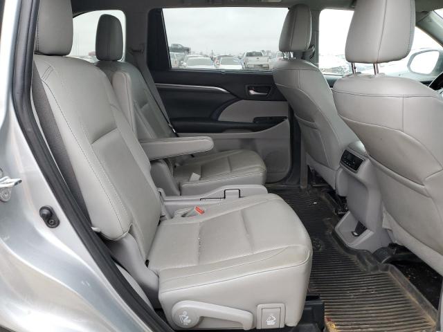 Photo 11 from auction – 2019 TOYOTA HIGHLANDER with VIN 5TDDGRFH2KS060215