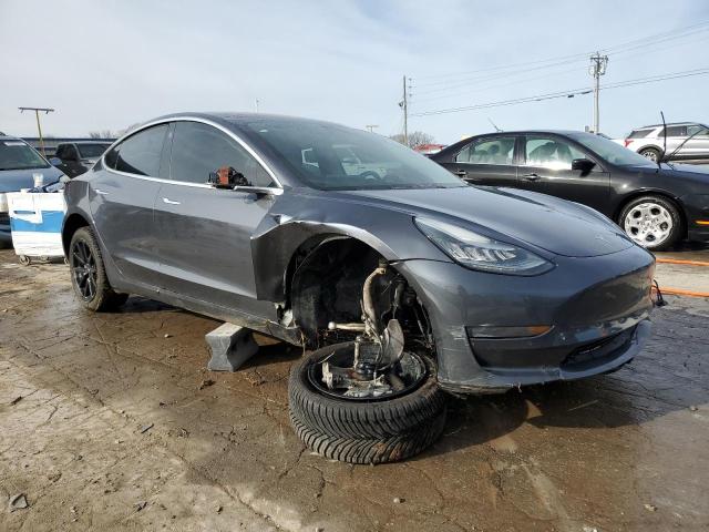 Photo 4 from auction – 2018 TESLA MODEL 3 with VIN 5YJ3E1EB7JF113980