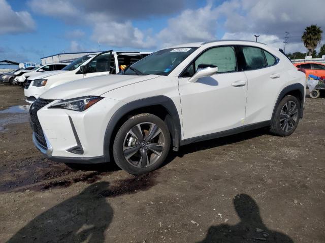 Photo 1 from auction – 2021 LEXUS UX 200 with VIN JTHX3JBHXM2042408