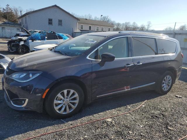 CHRYSLER PACIFICA T 2019 with VIN 2C4RC1BG8KR527615 - Photo from auction