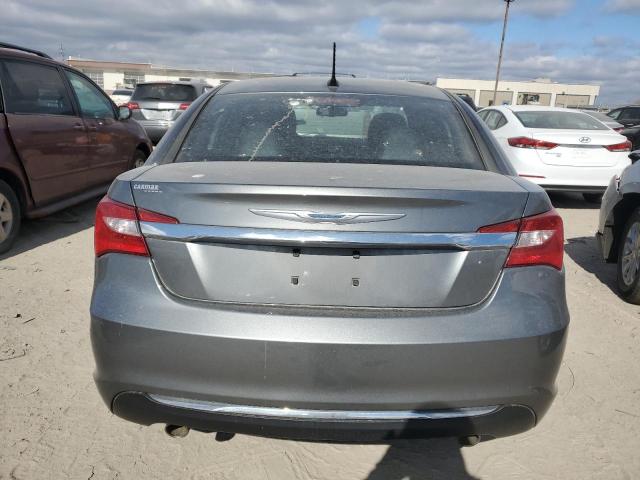 Photo 6 from auction – 2013 CHRYSLER 200 LIMITE with VIN 1C3CCBCG3DN520506