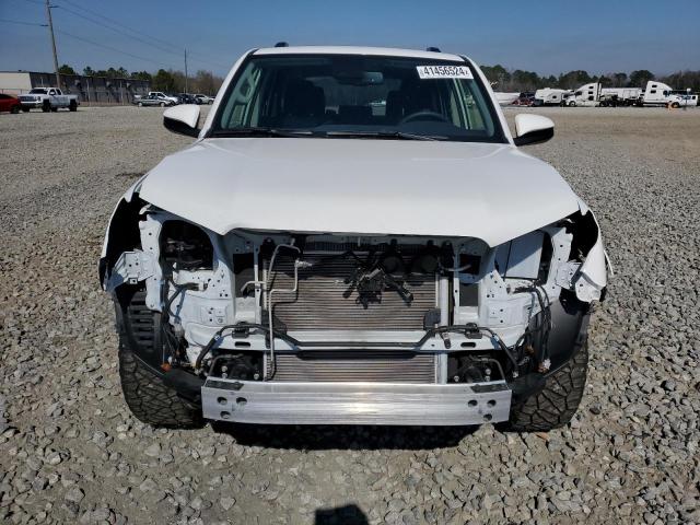 Photo 5 from auction – 2023 TOYOTA 4RUNNER SR with VIN JTEEU5JR1P5287779