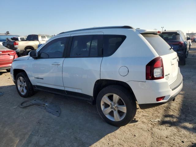 Фото 2 с аукциона – 2016 JEEP COMPASS LA с VIN 1C4NJDEB1GD586988