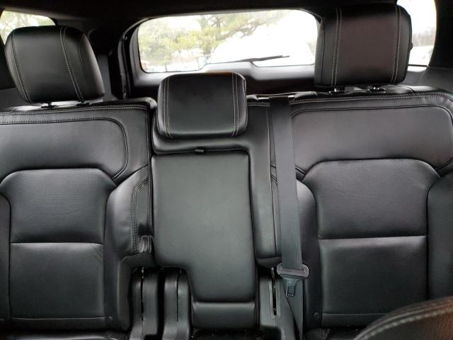 Photo 10 from auction – 2016 FORD EXPLORER L with VIN 1FM5K8F81GGC91262
