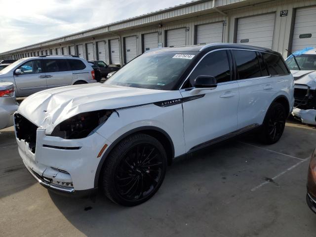 LINCOLN AVIATOR RE 2020 with VIN 5LM5J7XC3LGL37262 - Photo from auction