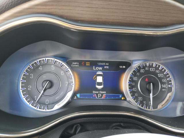 Photo 9 from auction – 2015 CHRYSLER 200 C with VIN 1C3CCCEG5FN512395