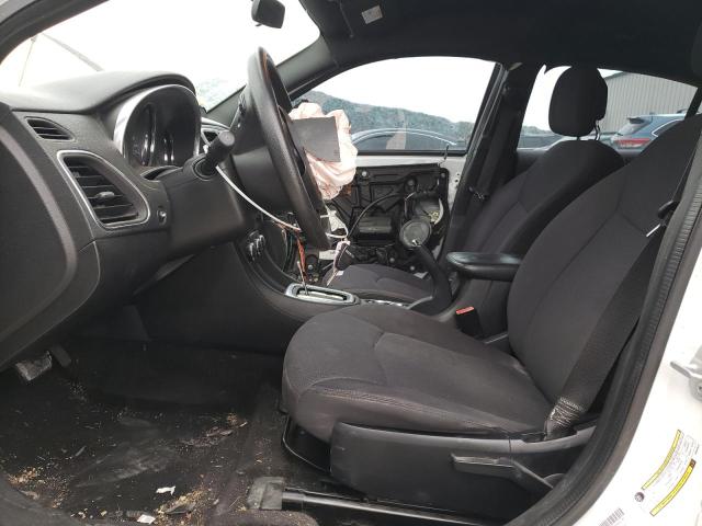 Photo 7 from auction – 2013 CHRYSLER 200 LX with VIN 1C3CCBAB8DN640812