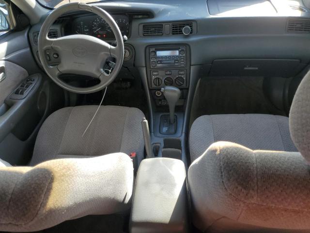 Photo 8 from auction – 2000 TOYOTA CAMRY CE with VIN 4T1BG22K7YU694264