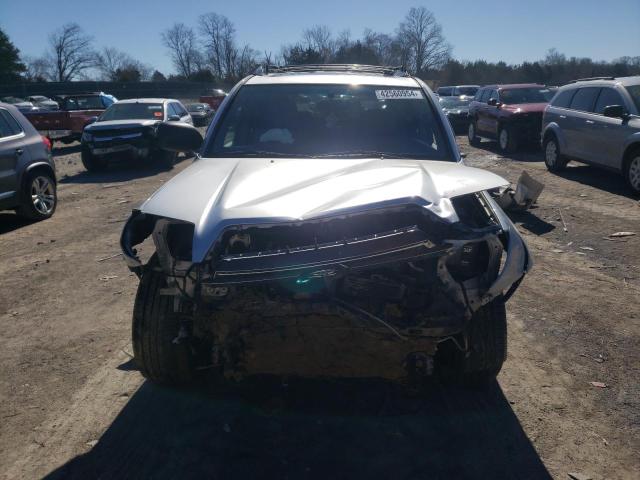 Photo 5 from auction – 2005 TOYOTA 4RUNNER SR with VIN JTEBT14R050055131