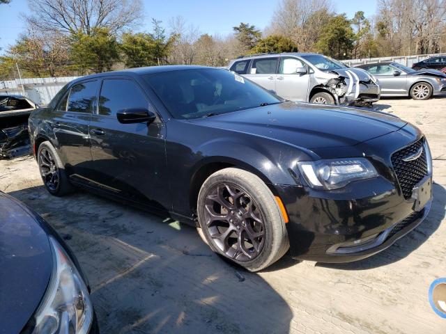 Photo 4 from auction – 2019 CHRYSLER 300 S with VIN 2C3CCABG7KH637278