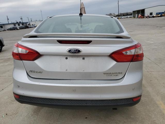 Photo 6 from auction – 2012 FORD FOCUS with VIN 1FAHP3J21CL475200