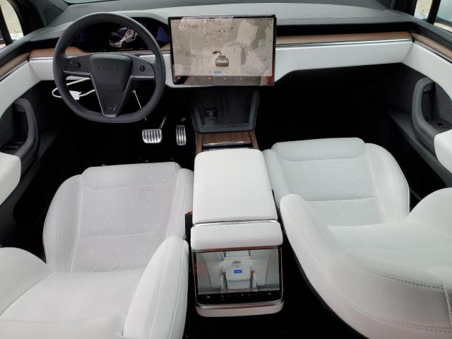 Photo 8 from auction – 2023 TESLA MODEL X with VIN 7SAXCBE5XPF399357