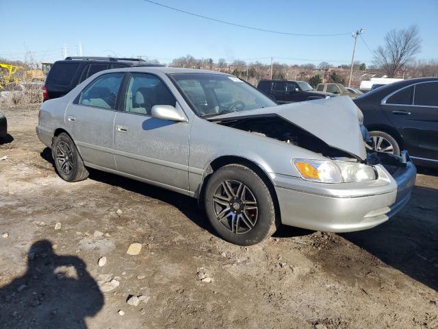 Photo 4 from auction – 2001 TOYOTA CAMRY LE with VIN 4T1BF28K61U970112